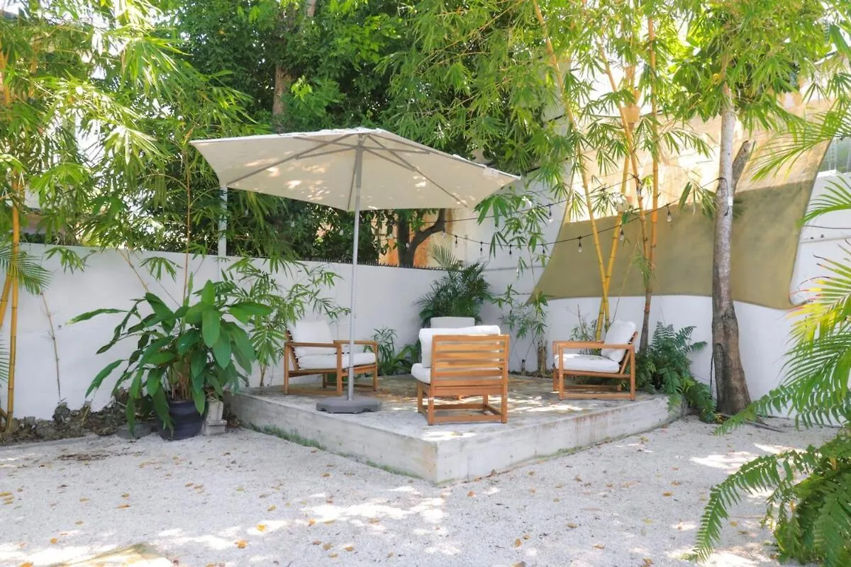 Casa Del Mar Beach Front Oasis Apartment San Juan