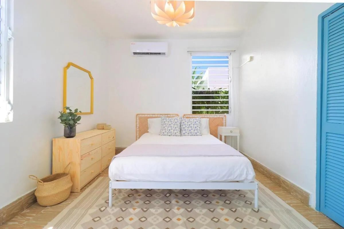 Casa Del Mar Beach Front Oasis Apartment San Juan