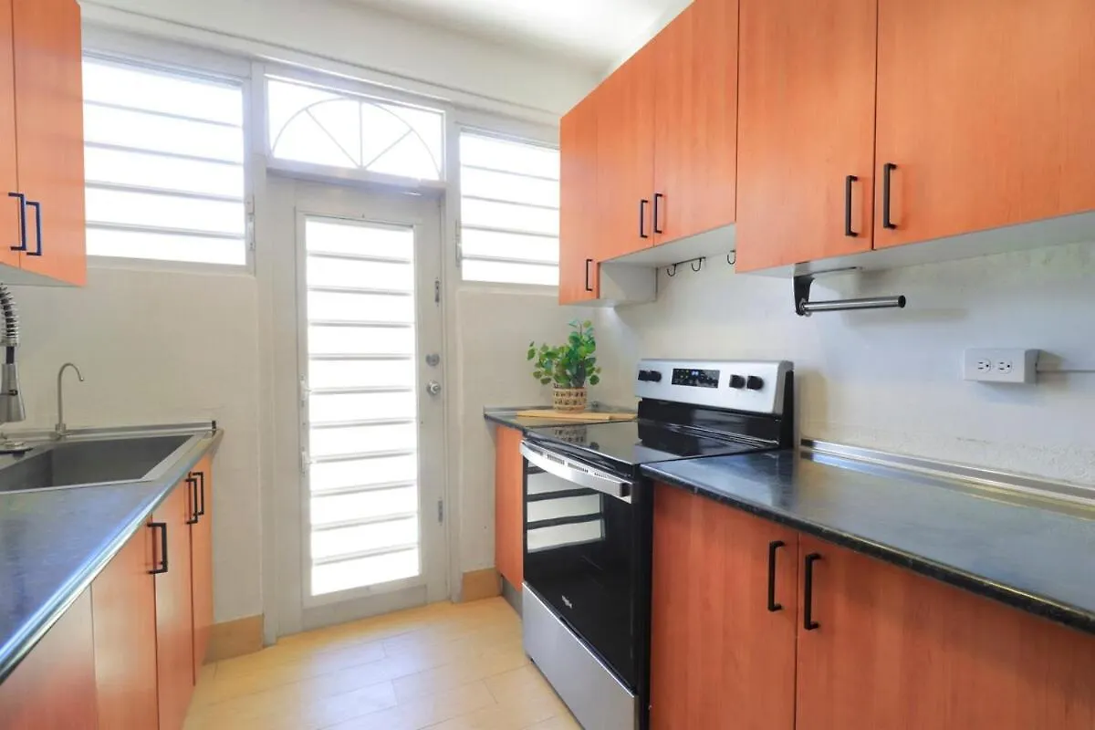 Casa Del Mar Beach Front Oasis Apartment San Juan 0*,